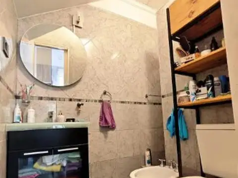 Casa 4 ambientes con 1 baño