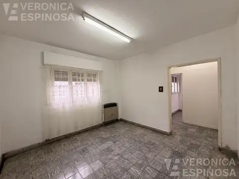 Depto Tipo Casa 2 ambientes con 1 baño