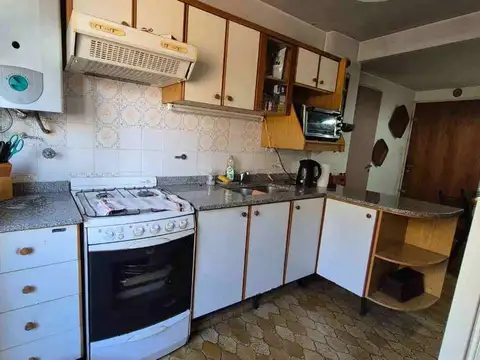 Departamento 4 ambientes con 2 baños