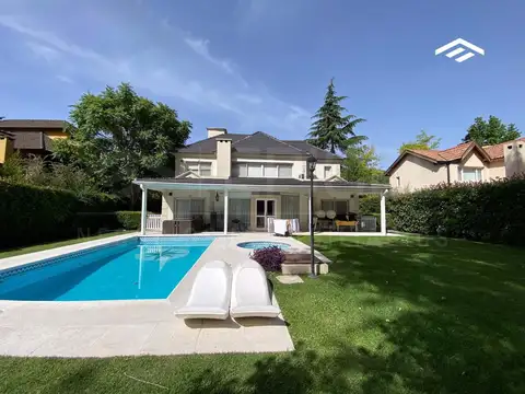 Casa en Alquiler en Saint Thomas, USD 2.450