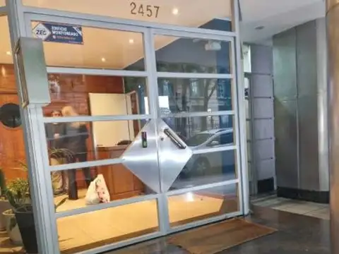 Se vende un departamento monoambiente con cochera - Recoleta