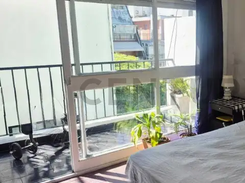 MONOAMBIENTE CON BALCON CANITAS