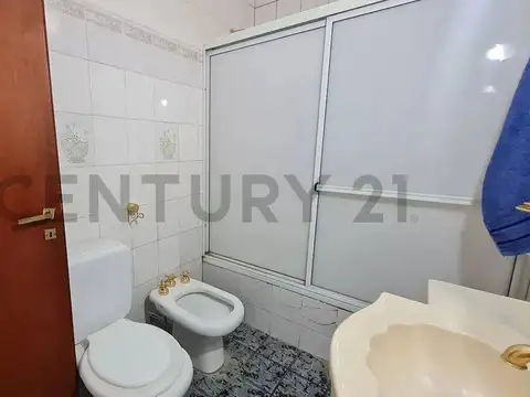 Saenz Peña 2200, Piso 0