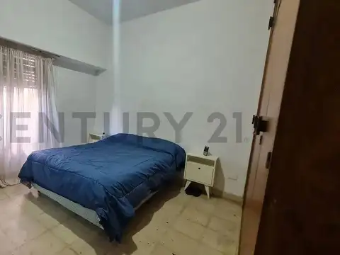 Saenz Peña 2200, Piso 0