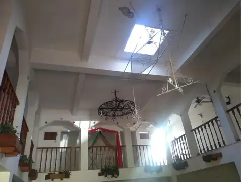 GRAN LOCAL / SALÓN / SUPERMERCADO / DEPÓSITO   IDEAL VARIO