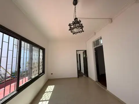 Depto Tipo Casa en Venta 52 años