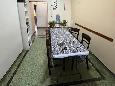 Depto Tipo Casa 4 ambientes con 1 baño