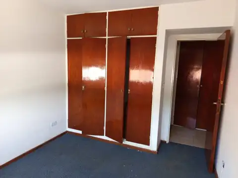 Dpto dos dormitorios en Alberdi