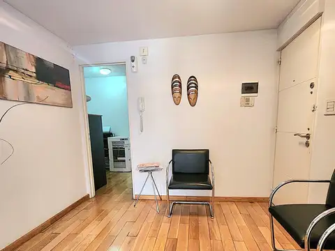 Montevideo 2490 , Piso 1