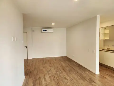 Departamento en Alquiler en Abasto, $ 1.700.000