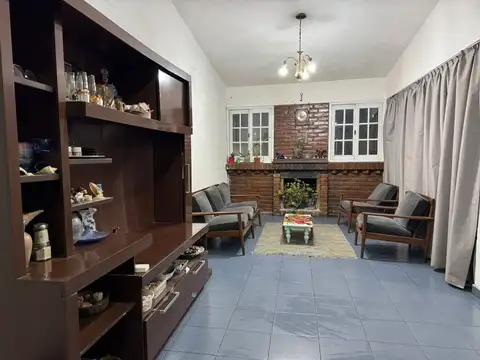 Casa en Venta en Los Robles, USD 64.900