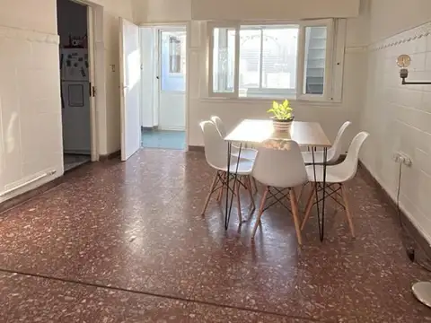 Depto Tipo Casa 4 ambientes con 1 baño