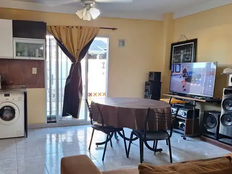 Depto Tipo Casa en Venta 11 años