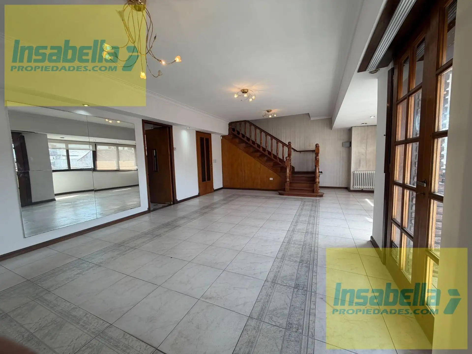 PH en alquiler 3 dormitorios, 95m² — Alberti e Independencia