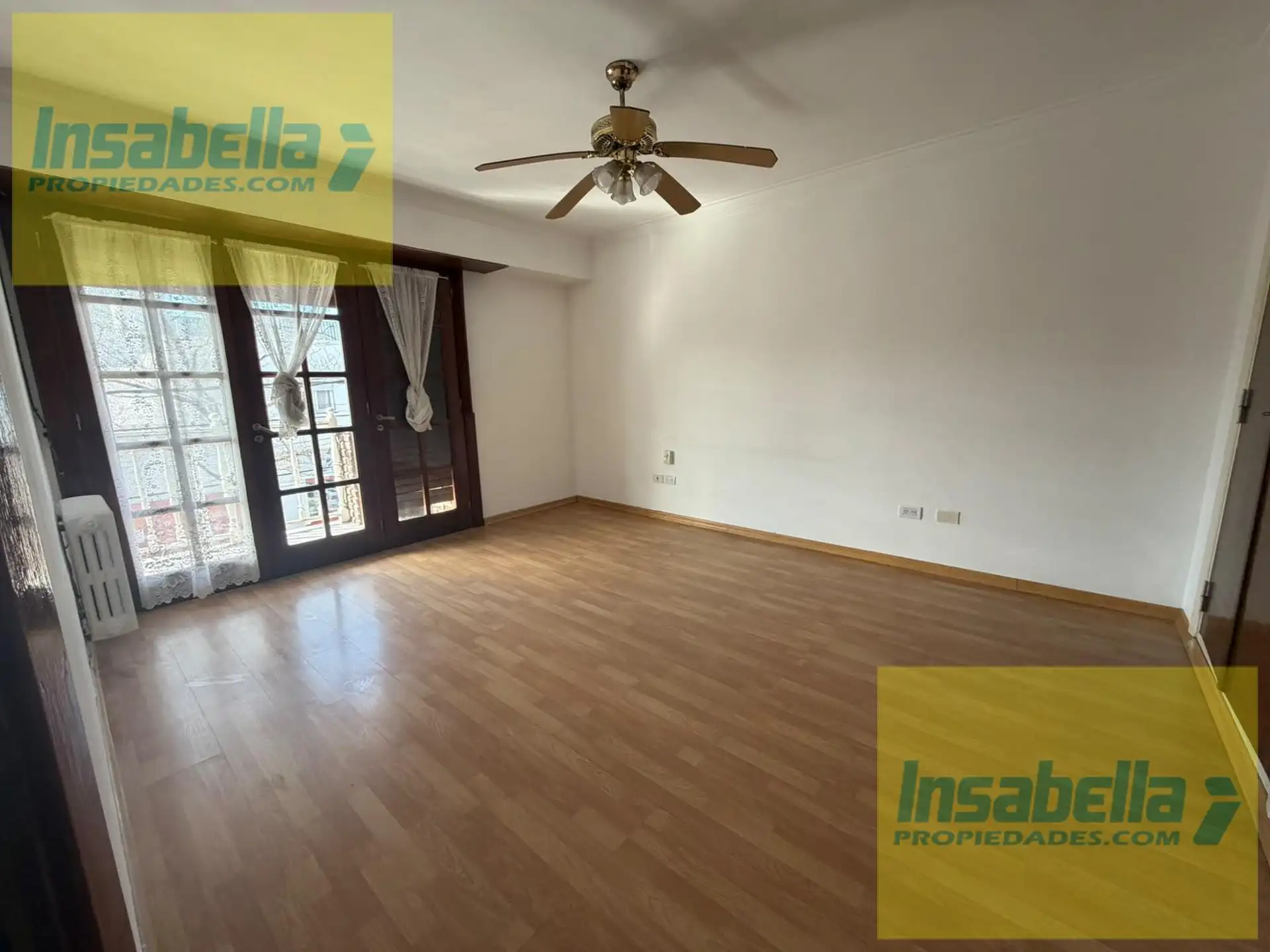 PH en alquiler 3 dormitorios, 95m² — Alberti e Independencia