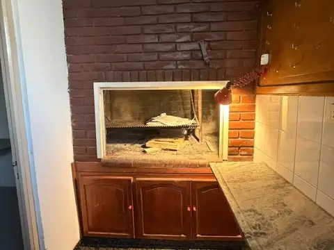 Depto Tipo Casa 3 ambientes con 2 baños