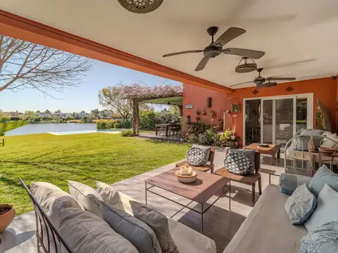 Casa en Venta en Talar Del Lago II, USD 945.000