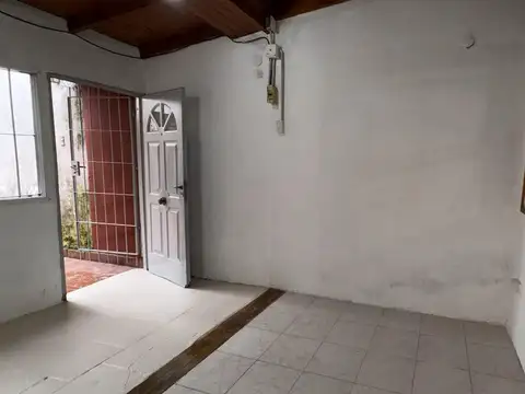 Depto Tipo Casa en Venta de Monoambiente
