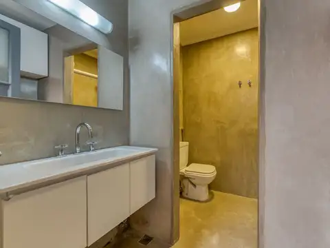 VENTA PH EN PB CON PATIO TECHADO