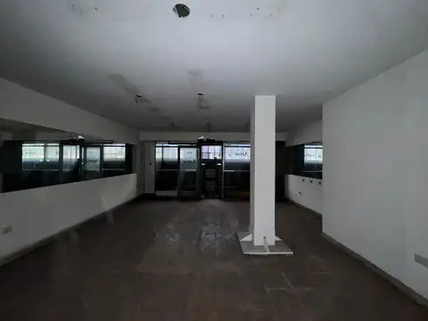 Local en Venta en San Nicolás, USD 2.000.000
