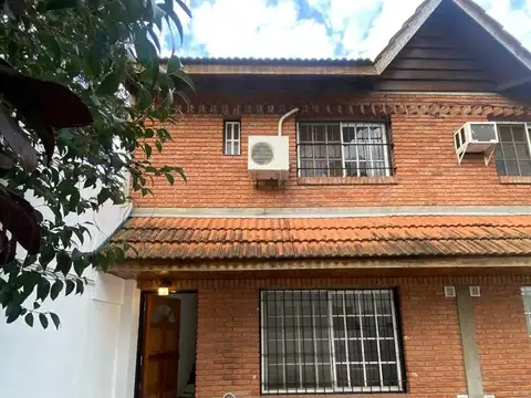 Duplex en Vte Lopez, Munro