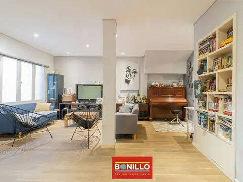 Depto Tipo Casa en Venta en Agronomia, USD 330.000