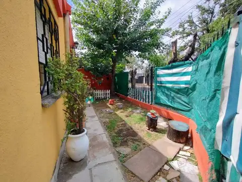 Casa 4 ambientes con 1 baño