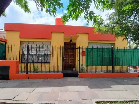 VENTA CASA multifamiliar  SAN ANTONIO DE PADUA -4 AMBIENTES  - APTA CRÉDITO