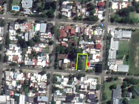 Terreno en Venta, FOT 1,8