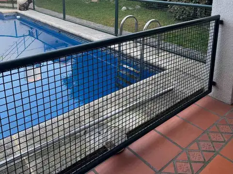 VENTA CASA BANFIELD C/ PISCINA APTO CREDITO