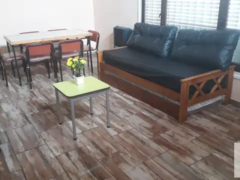 Depto Tipo Casa en Venta de 7 ambientes