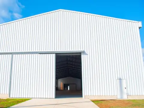 Nave Logística 3.415 m² - Ciudad Industria