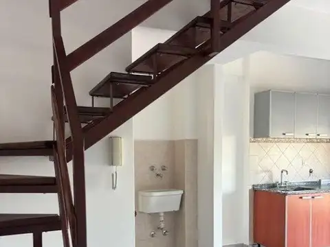 Departamento en Alquiler en Zarate, $ 650.000