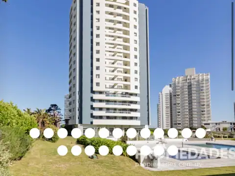 Departamento 3 dormitorios sobre Playa Brava