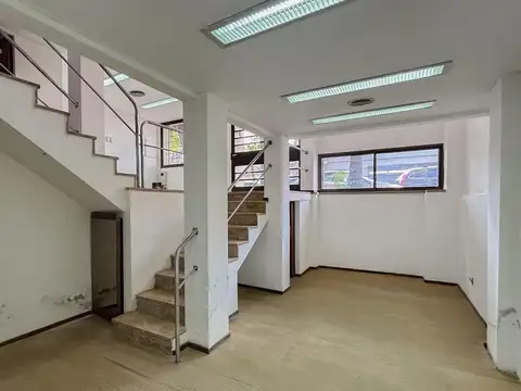 Oficina en Venta al Este