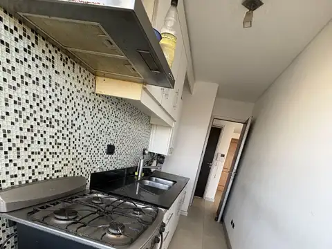 Departamento en Alquiler en Plaza Moreno, USD 550