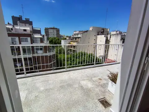 Amenabar 600, Piso 8