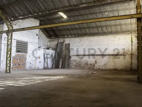 Galpon en Venta 9  mts Frente