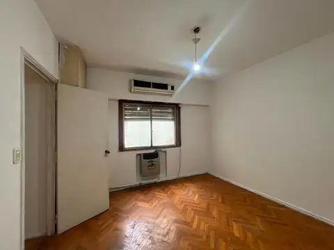 Departamento en Alquiler en Flores, $ 550.000