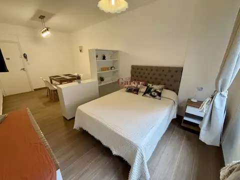 Departamento en Venta en Plaza Colon, USD 60.000
