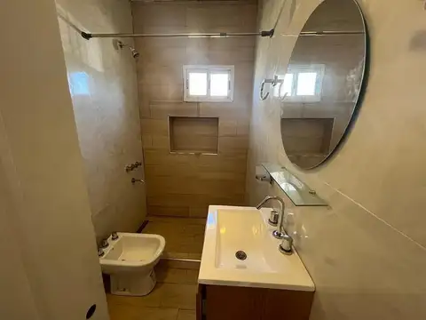 Casa en oportunidad en barrio cerrado Santo Domingo. Canning, Presidente Perón.