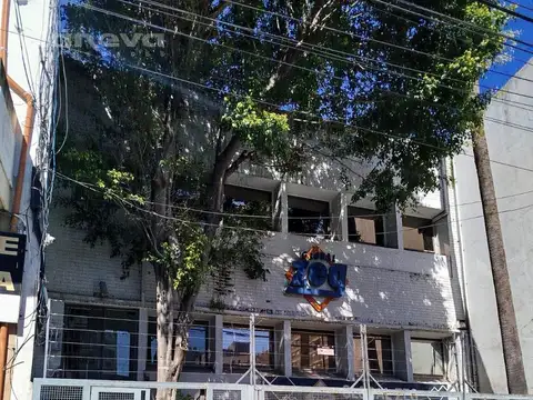 Edificio Comercial en Balvanera