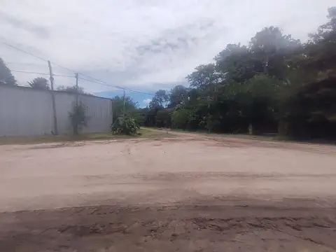 VENTA Galpón con Bajada Directa al Río- Ideal Guardería Náutica-