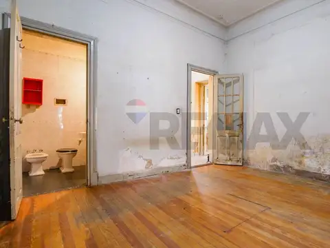 Depto Tipo Casa en Venta con 1 cocheras