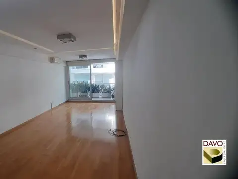 Espectacular monoambiente con balcón, piscina,y parrilla