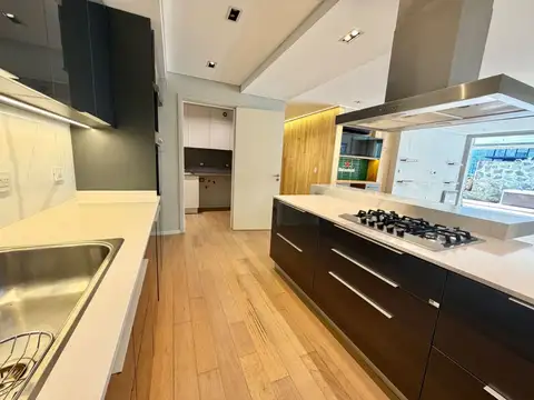 Departamento 5 ambientes con 2 baños