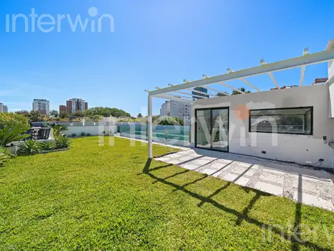 Casa en ALQUILER - 4 ambientes - Cochera - Jardín - Piscina - Belgrano - Belgrano Chico