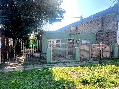Casa en Venta Gran Potencial A Refaccionar En Cuartel V | Lote Propio Con Escrit