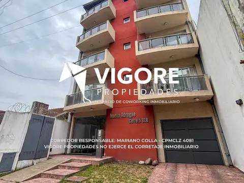 Departamento en venta c/ cochera en Adrogué