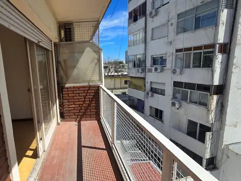 ALQUILER DEPARTAMENTO 2 AMBIENTES VELEZ SARSFIELD 